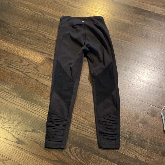 Nanette Lepore Moto Leggings Small S Mesh Panel EUC Black - Picture 7 of 8